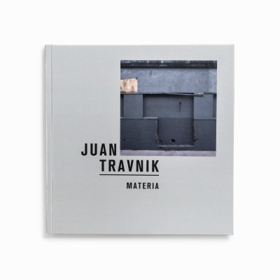 Juan Travnik. Materia
